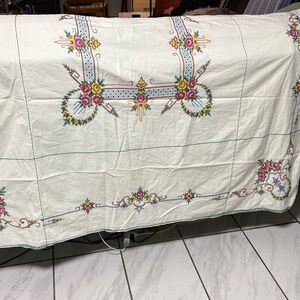 Vintage Hand Embroidered Tablecloth
